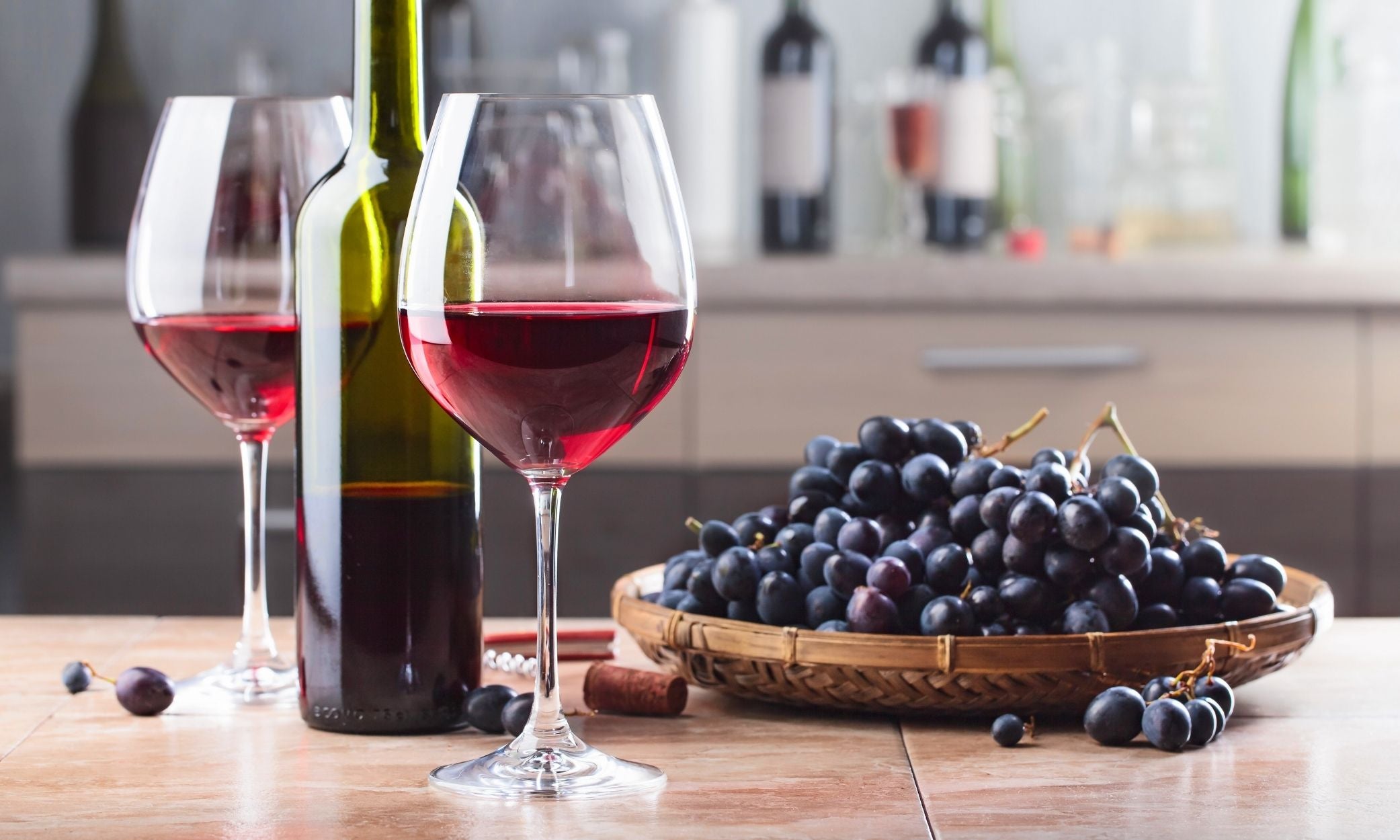 Red Wine for Beginners: Varieties and Food Pairings