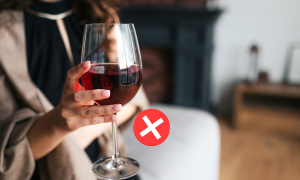 10 Most Common Mistakes People Make Drinking Wine